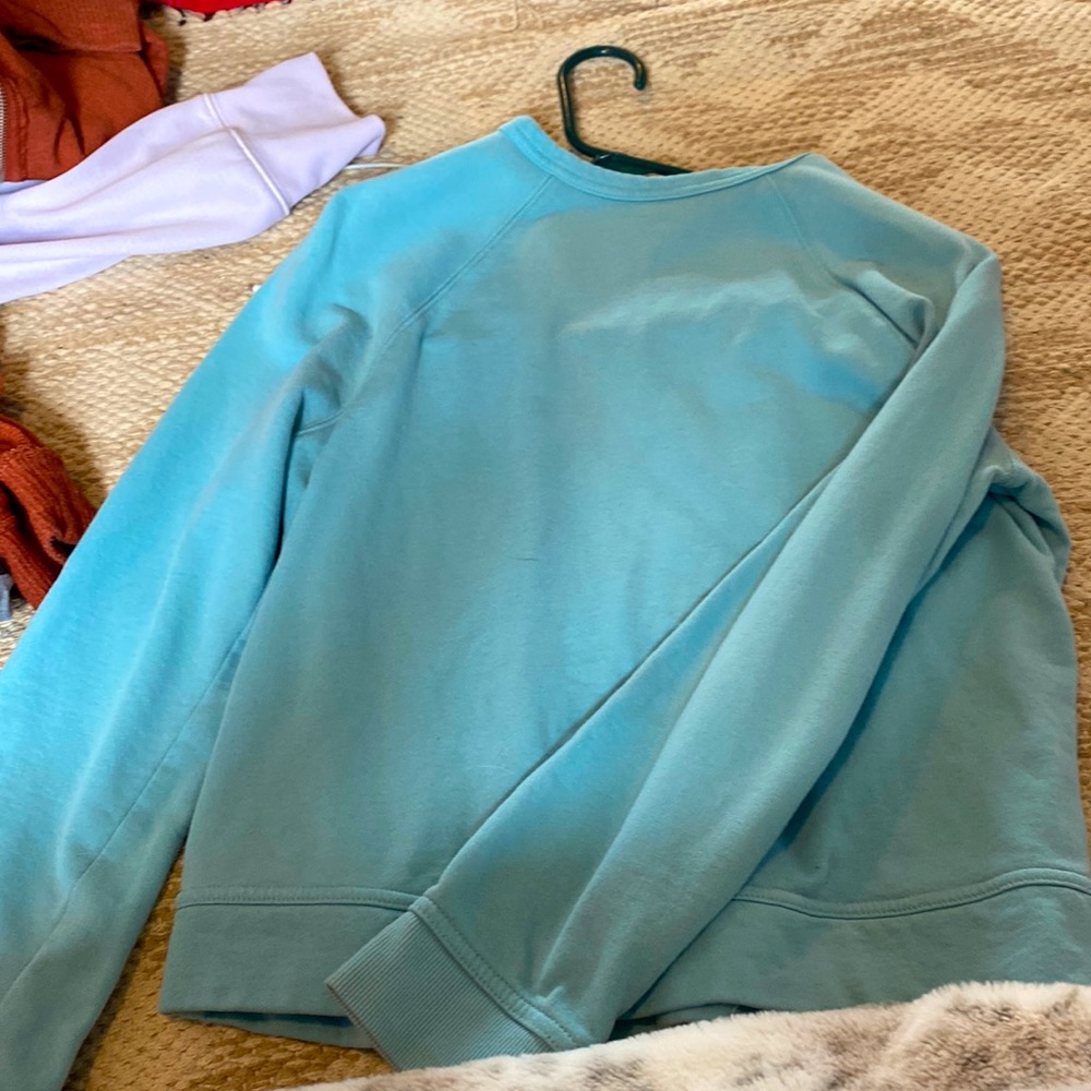 Crewneck